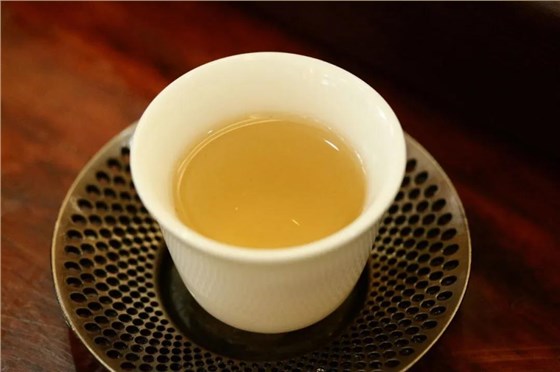 中吉青普洱茶